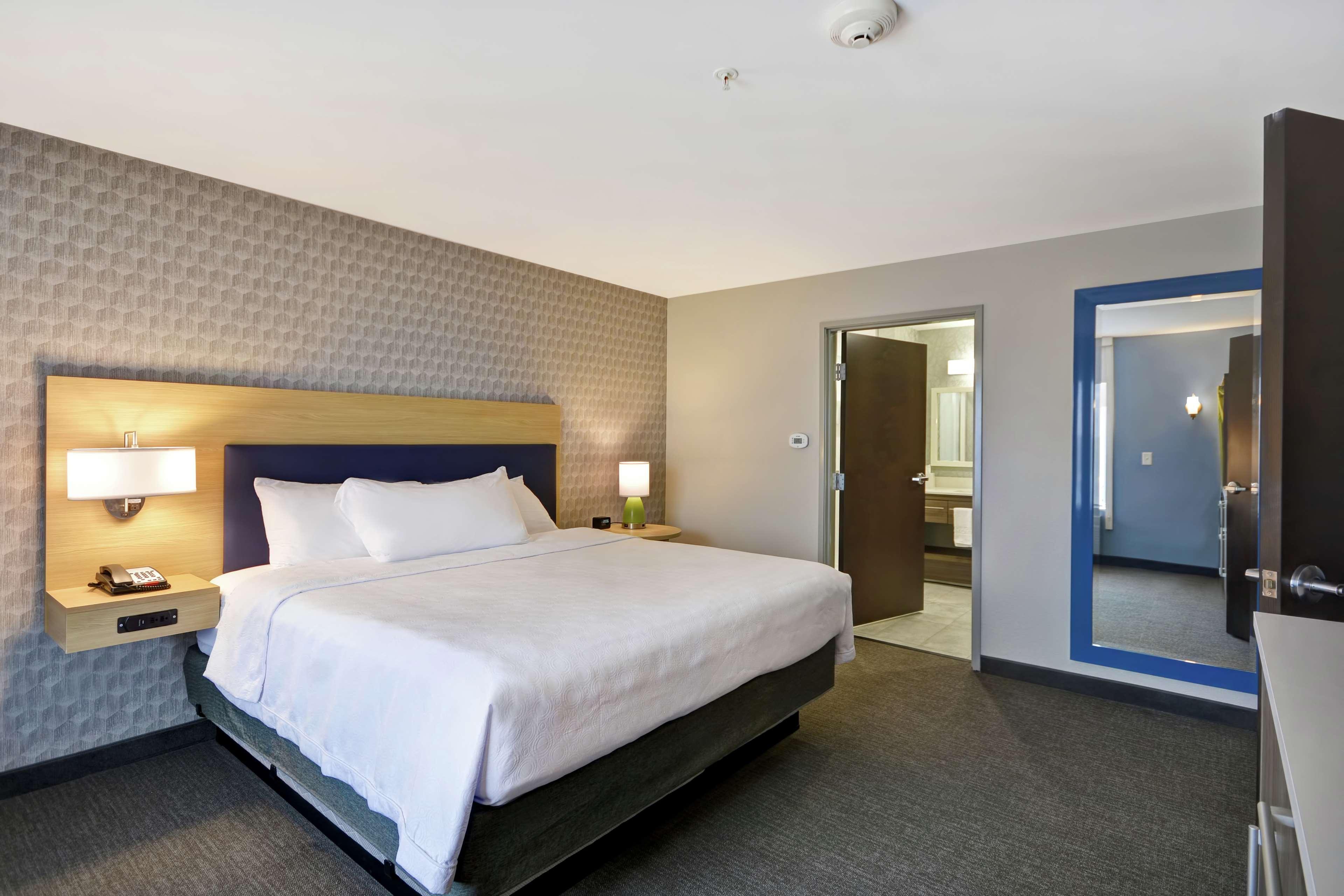 Home2 Suites By Hilton Grand Rapids North Walker Kültér fotó