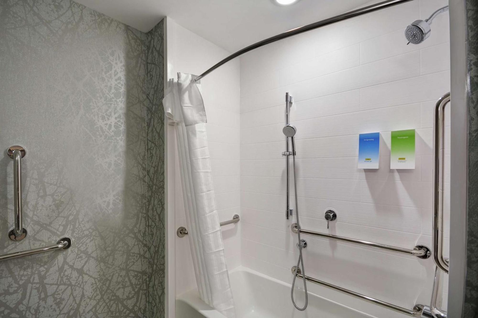 Home2 Suites By Hilton Grand Rapids North Walker Kültér fotó