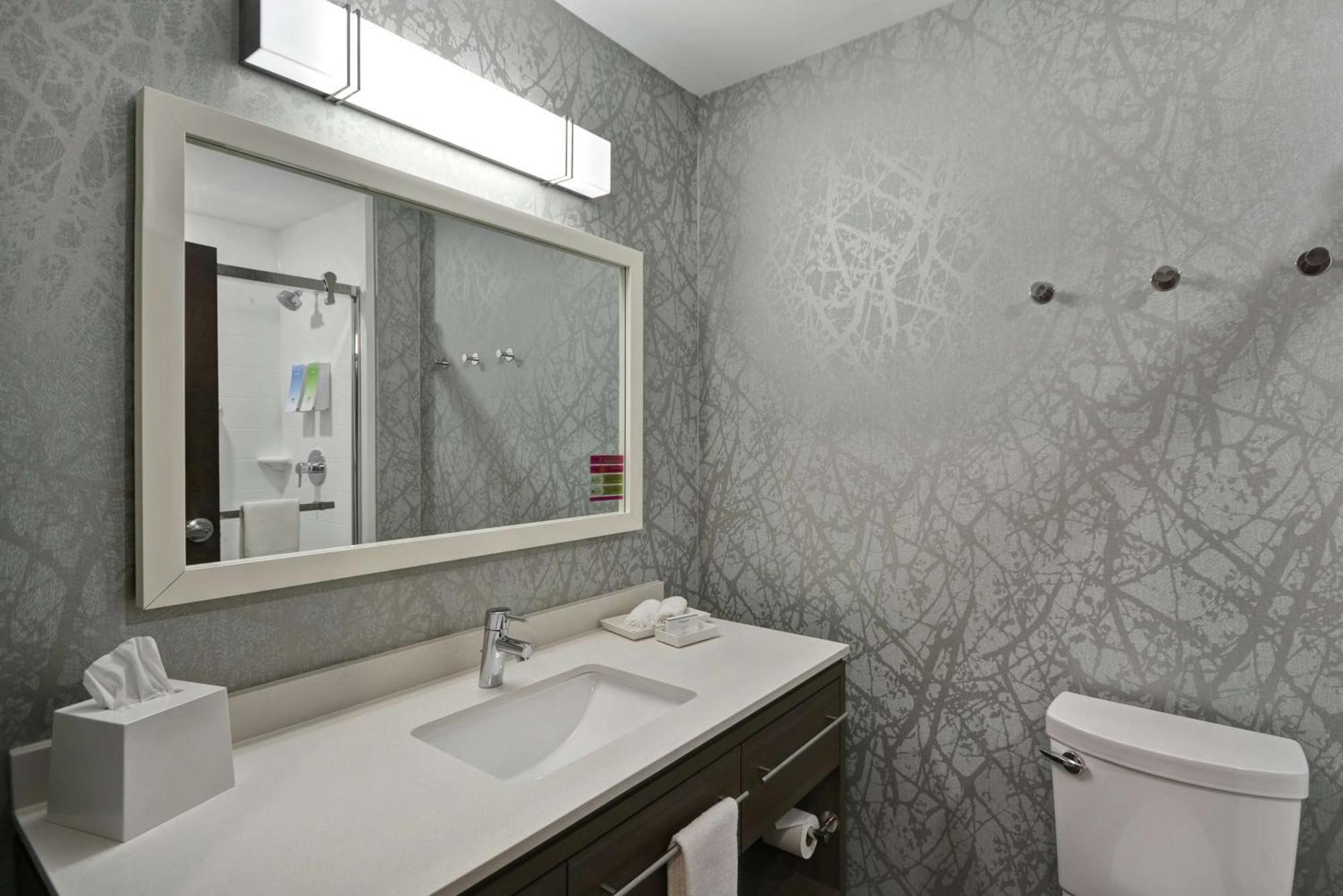 Home2 Suites By Hilton Grand Rapids North Walker Kültér fotó